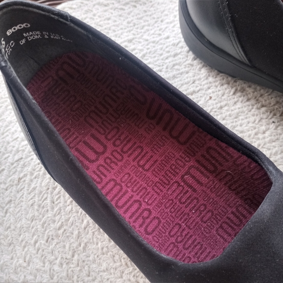 Munro "Traveler" Loafers - Picture 5 of 15